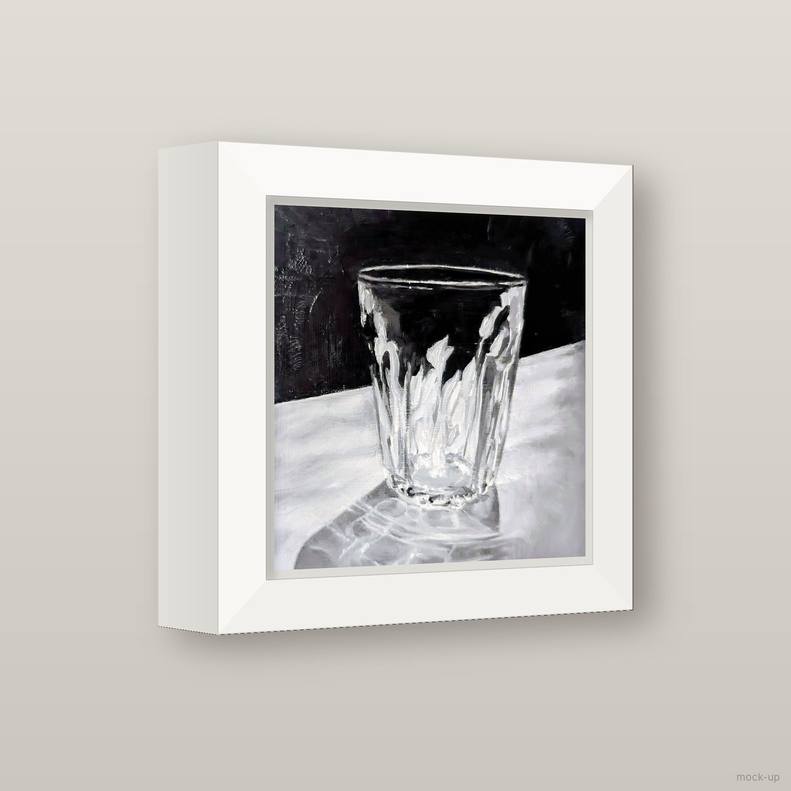 Tumbler: the frame from the side