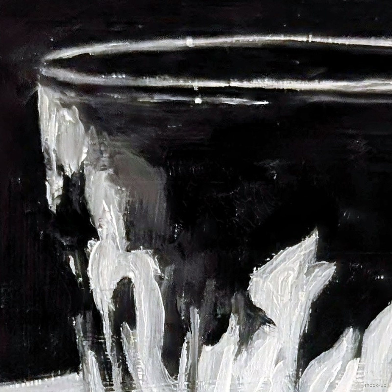 Tumbler: detail, light on the rim